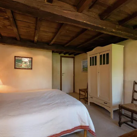 Cosy House Near La Roche Villa *