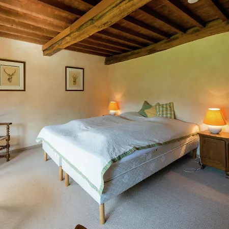 Cosy House Near La Roche *