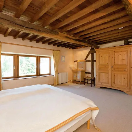 Cosy House Near La Roche *
