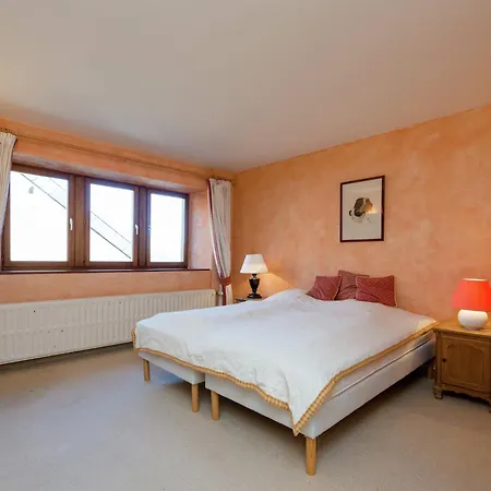 Βίλα Spacious Retreat In Warizy